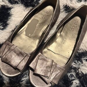 Me Too Metallic Silver Peep Toe Flats with Bow